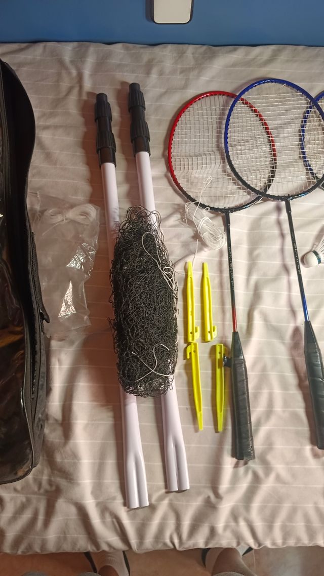 Set de Bádminton con 4 Raquetas y Volante