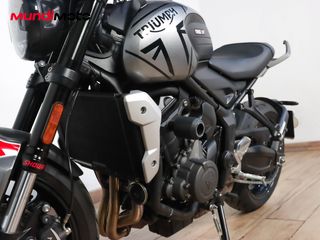 TRIUMPH TRIDENT 660 