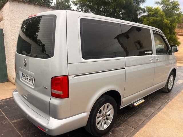 Volkswagen Caravelle