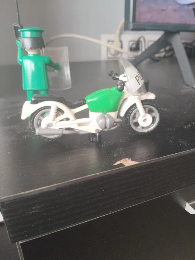 Playmobil Policía Moto Verde Colección 1974