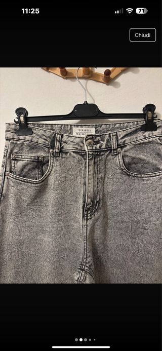 Jeans grigi a vita alta