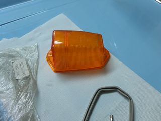 Tulipa Lateral Citroen 2CV Azam 6