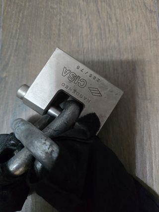 Cadena y Candado  piton Alta Seguridad Artago cisa