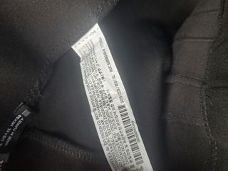 Pantalón Zara Talla XL con Botones Dorados
