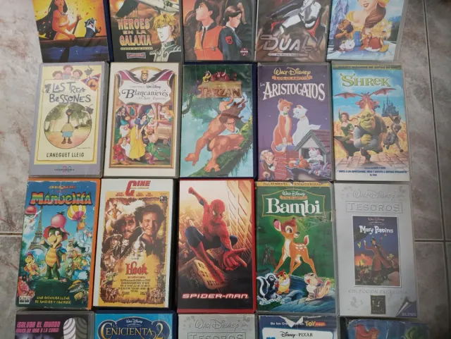 Lote 27 Cintas VHS Películas Variadas