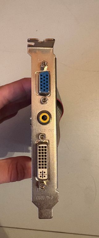 Tarjeta Gráfica ATI Radeon 9250 64MB AGP vga y dvi