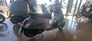 Vespa GTS 300 Super Tech Euro 5+