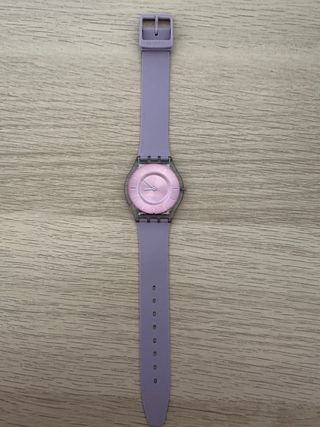 Swatch SKIN Morado