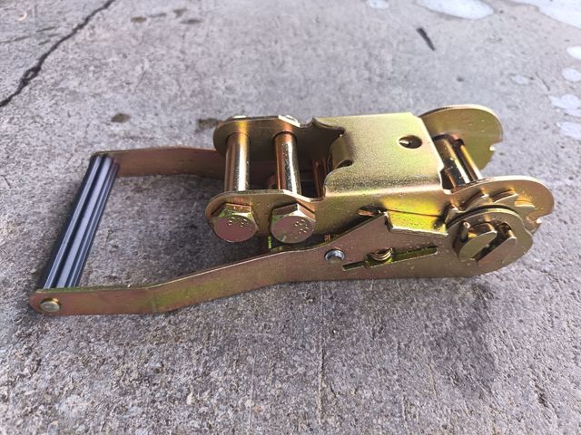 Carracas de Amarre para Carga USADAS UNA VEZ