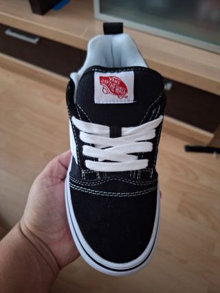 Zapatillas Negras Nuevas 36 y 37