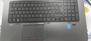 HP ZBook 17 Portátil Gris