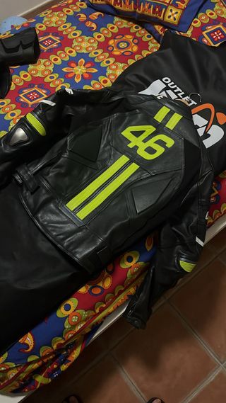 Chaqueta Cuero Moto Valentino Rossi VR46