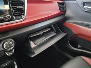 KIA Rio 1.0 TGDi 100CV MHEV iMT Drive