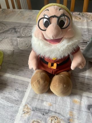 2 peluche 7 nani Disney Dotto e cucciolo