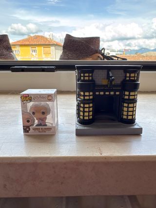 Bitty Pop Towns Ollivanders Shop