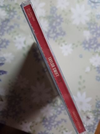 CD Taylor Swift - Red