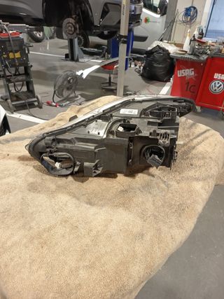 Faro BMW x2 