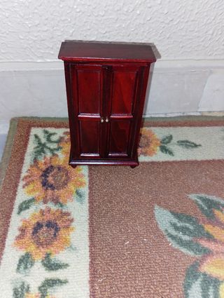 Armadio Casa delle Bambole in Legno