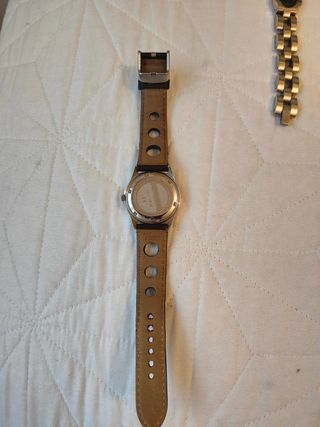 Reloj Racer Unisex Marrón y Plateado