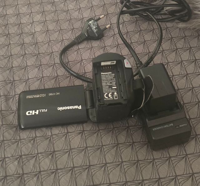 Panasonic HC-V180 Full HD Videocámara
