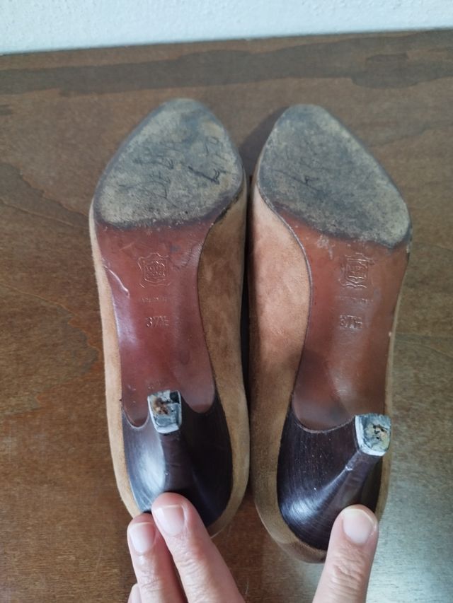 Scarpe Fendi scamosciate vintage