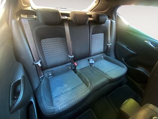 Opel Astra Dynamic S&S
