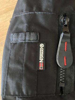 Abrigo Geographical Norway Negro con Capucha