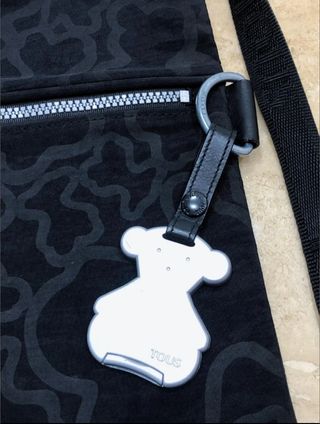 Mochila Tous Kaos Negra + REGALO Bolso Bandolera