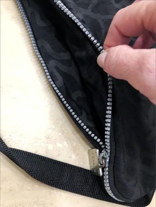Mochila Tous Kaos Negra + REGALO Bolso Bandolera