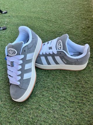 Adidas Campus Grises y Blancas