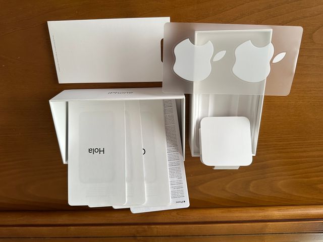 iPhone XS 64 GB Plata, solo caja