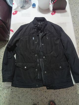Chaquetón negro