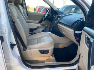 Land Rover Freelander 2011