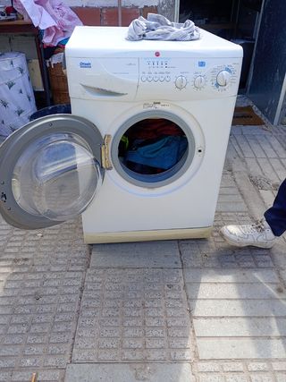 Lavadora Secadora Otsein 7.5kg 1200rpm