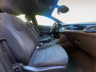Opel Astra Dynamic S&S