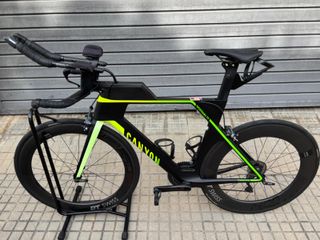 Bicicleta Triatlón Canyon Speedmax CF