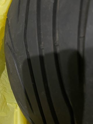 Neumáticos Semislick 235/35ZR19 (2 unidades) 