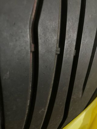 Neumáticos Semislick 235/35ZR19 (2 unidades) 