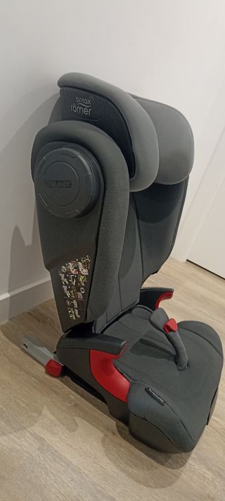 Asiento coche Britax Romer gris