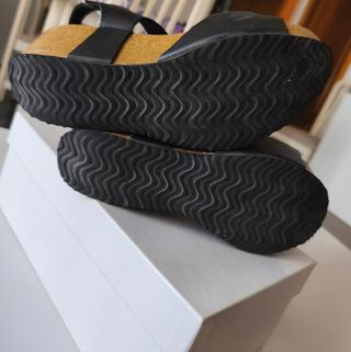 Sandalias de cuña verano negras