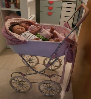 Carrito de muñeca clásico rosa