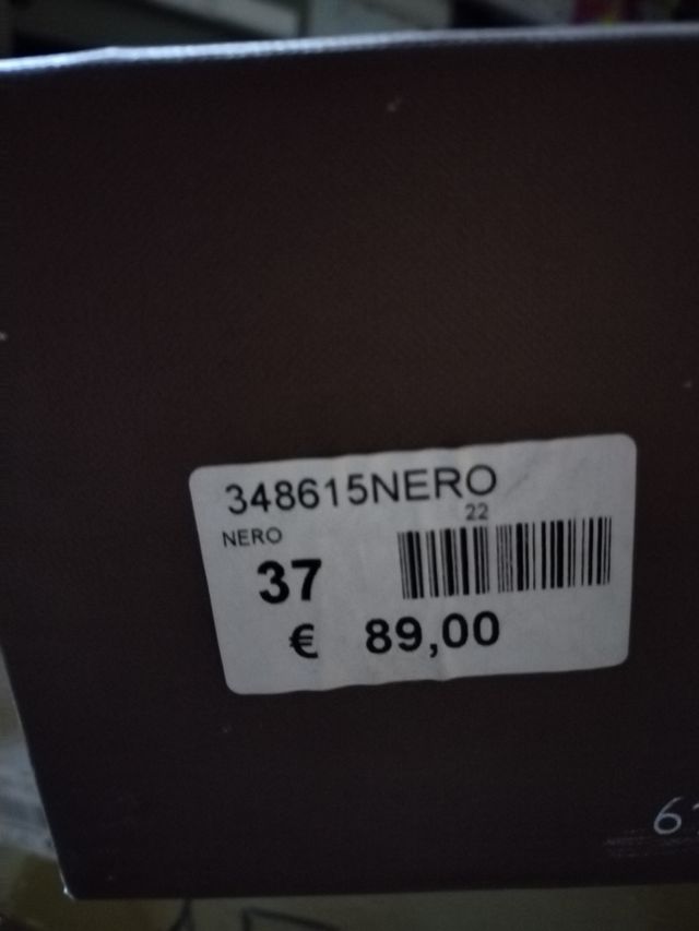 Stivali donna in pelle nera