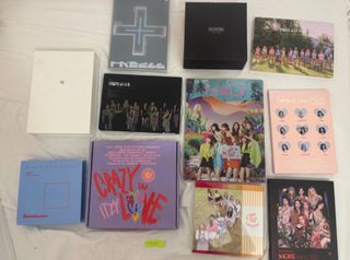 Lote Kpop: Twice, Loona, BTS, BP, ITZY, TXT