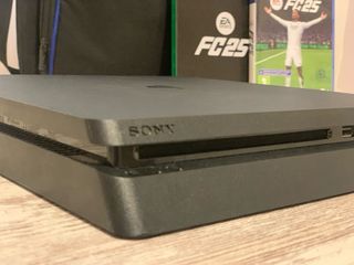 PS4 Slim 500GB Negra