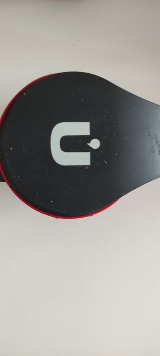 Cascos Bluetooth Rojo y Negro