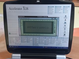 Computer educativo Oregon Scientific X18