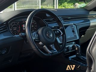 Volkswagen Arteon R-Line 2.0 TDI 150cv DSG 2019