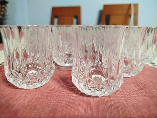 Juego Licorera y 6 Vasos Chupito Cristal