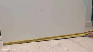 Escalera con cajones blanca y verde