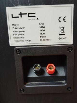 Altavoces de Columna LTC Negros